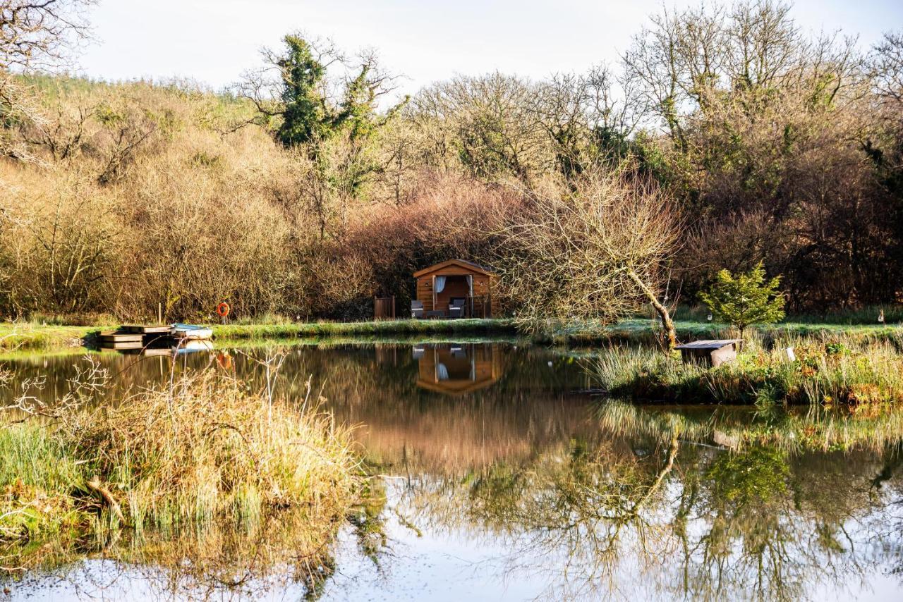 Finest Retreats - The Tree House - Eco-Friendly, Back To Nature Experience Germansweek ภายนอก รูปภาพ
